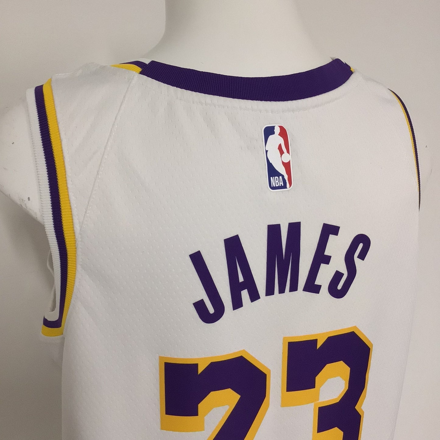 Nike LeBron James #23 Los Angeles LA Lakers Swingman White NBA DriFit Top Size S