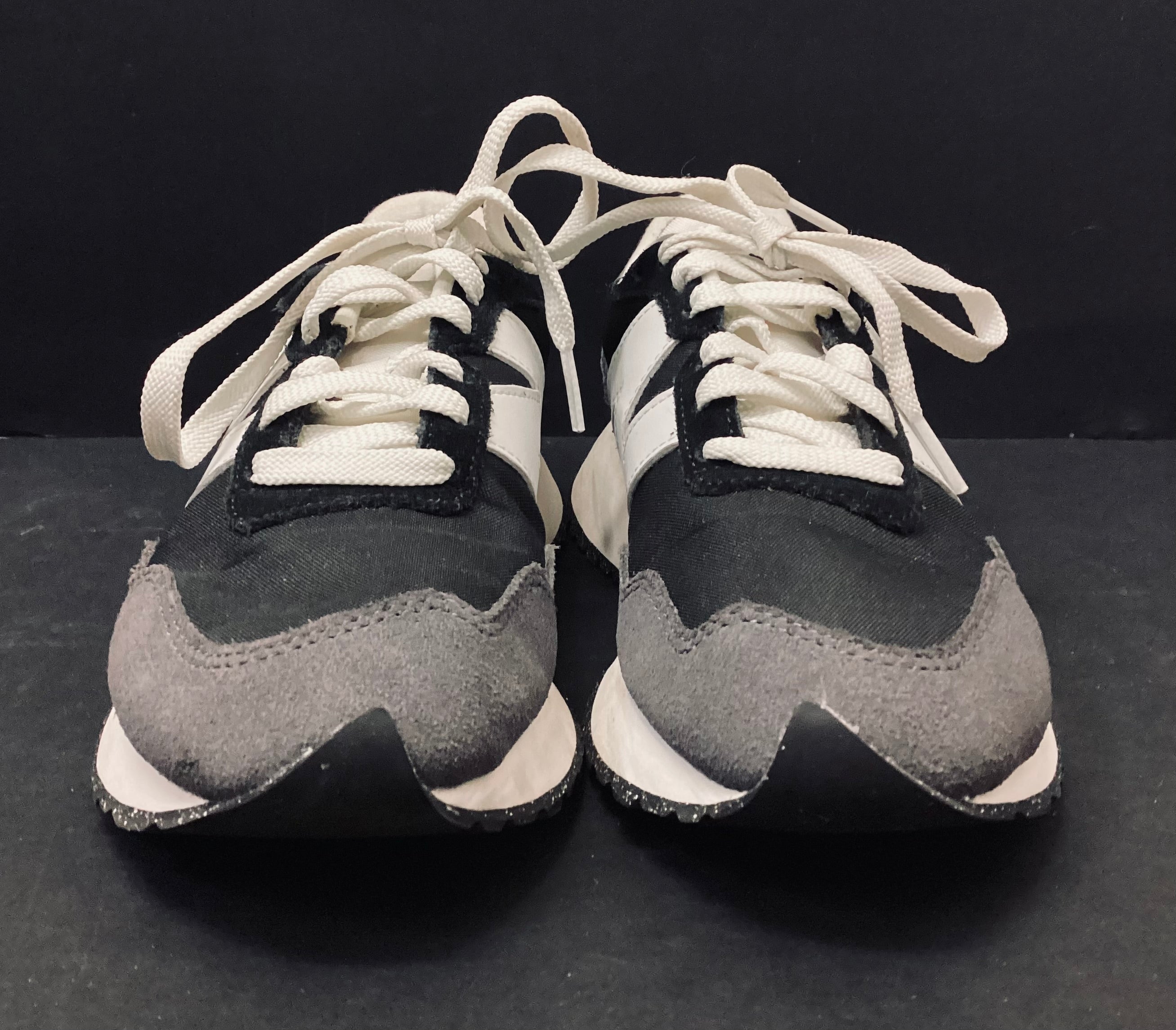 New balance uk 4e best sale