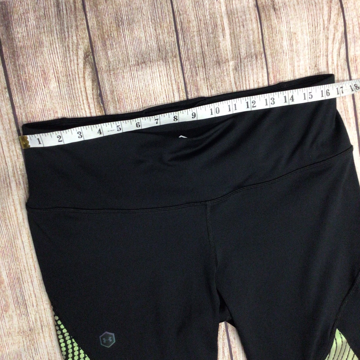 Under Armour Heatgear Black & Green Leggings Size XL