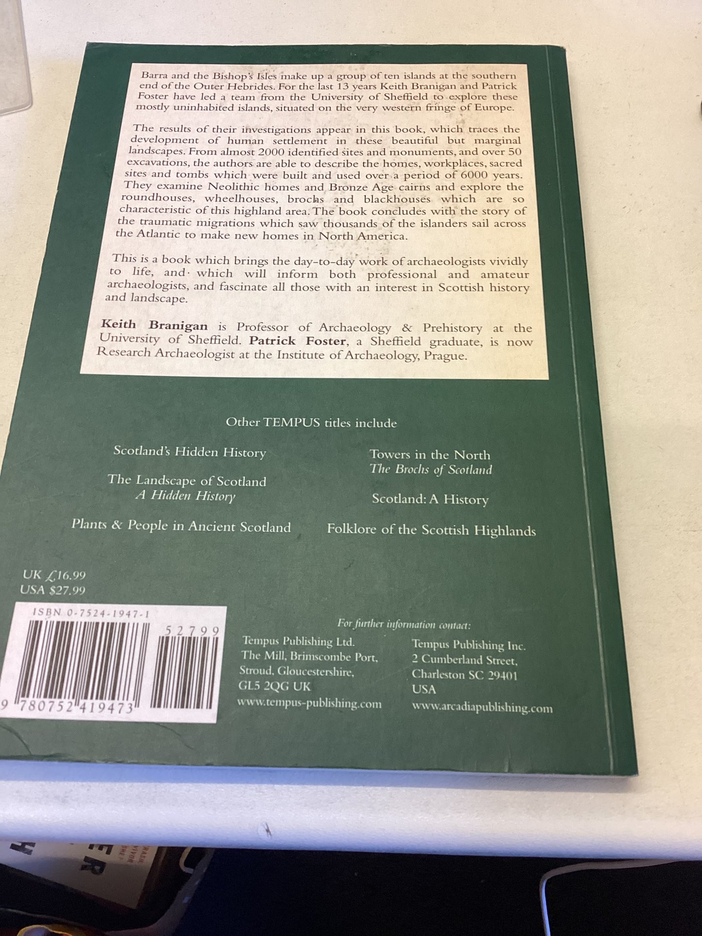 Barra and The Bishop's Isles Living on The Margin Keith Branigan and Patrick Foster