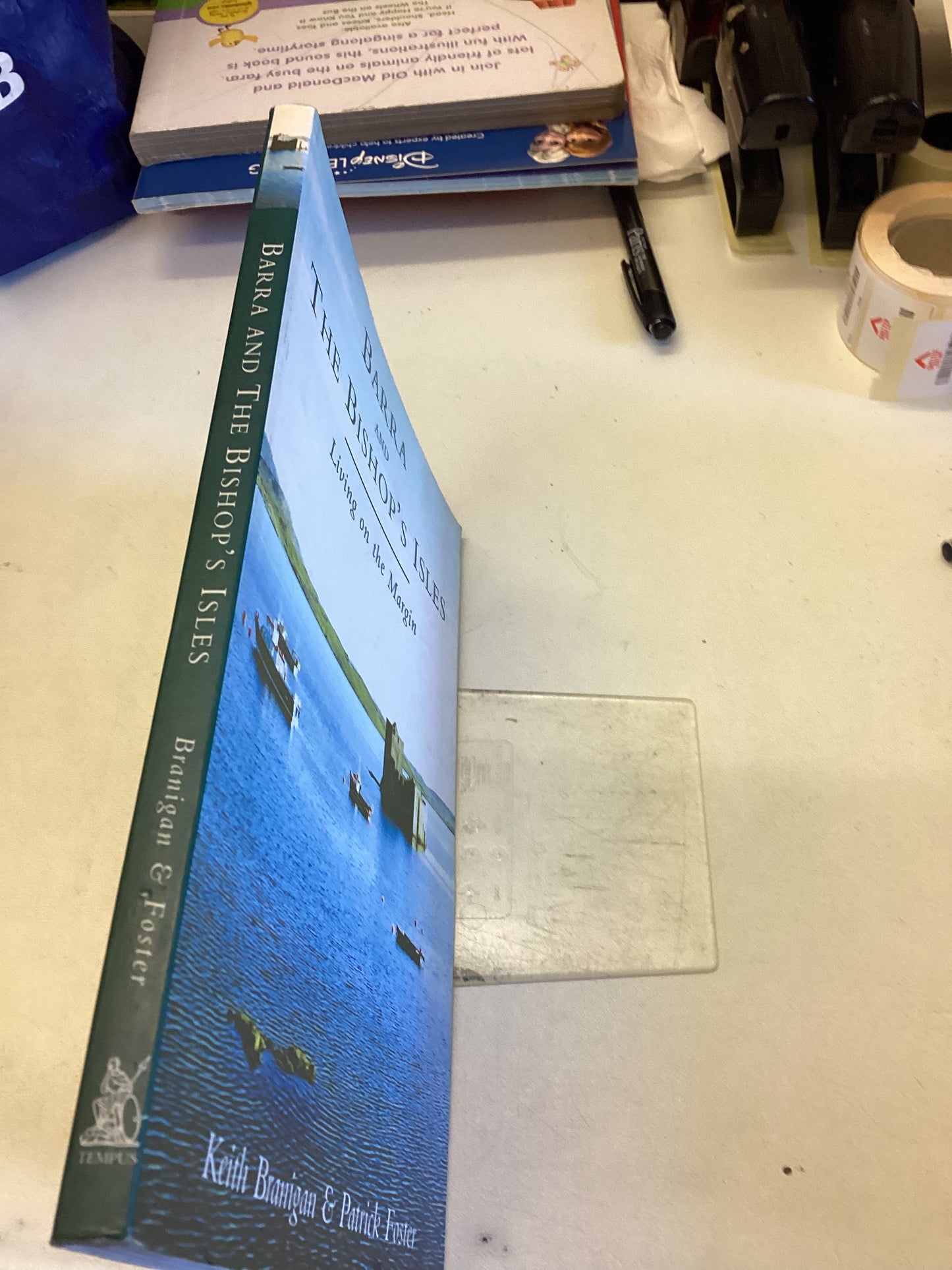 Barra and The Bishop's Isles Living on The Margin Keith Branigan and Patrick Foster