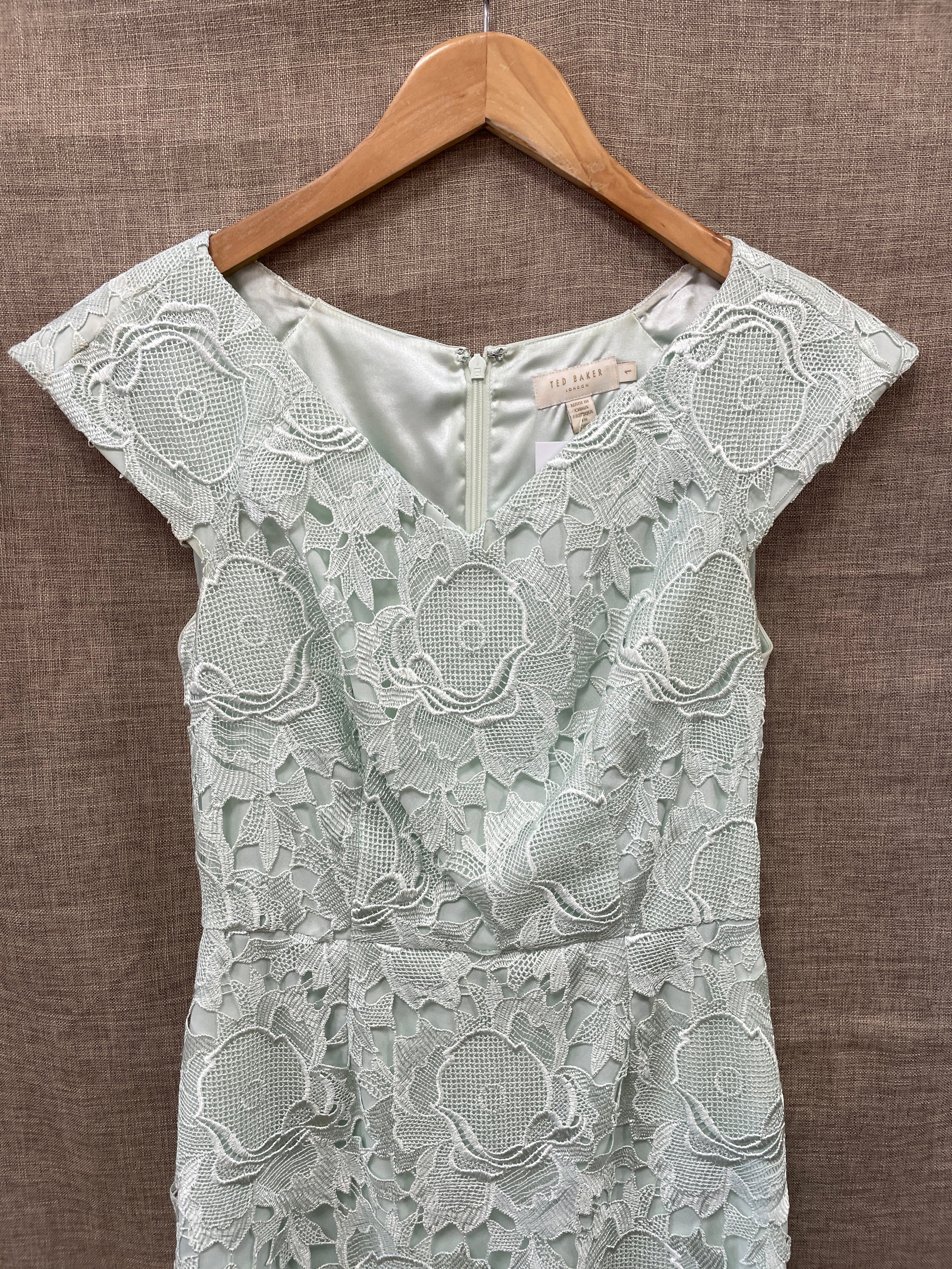 Ted Baker Mint Green Floral Lace Overlay Cap Sleeve Slim Fit Pencil Dress Size 1 UK 8