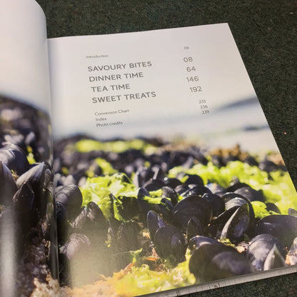 The Classic Australian Cookbook, Australian Geographic