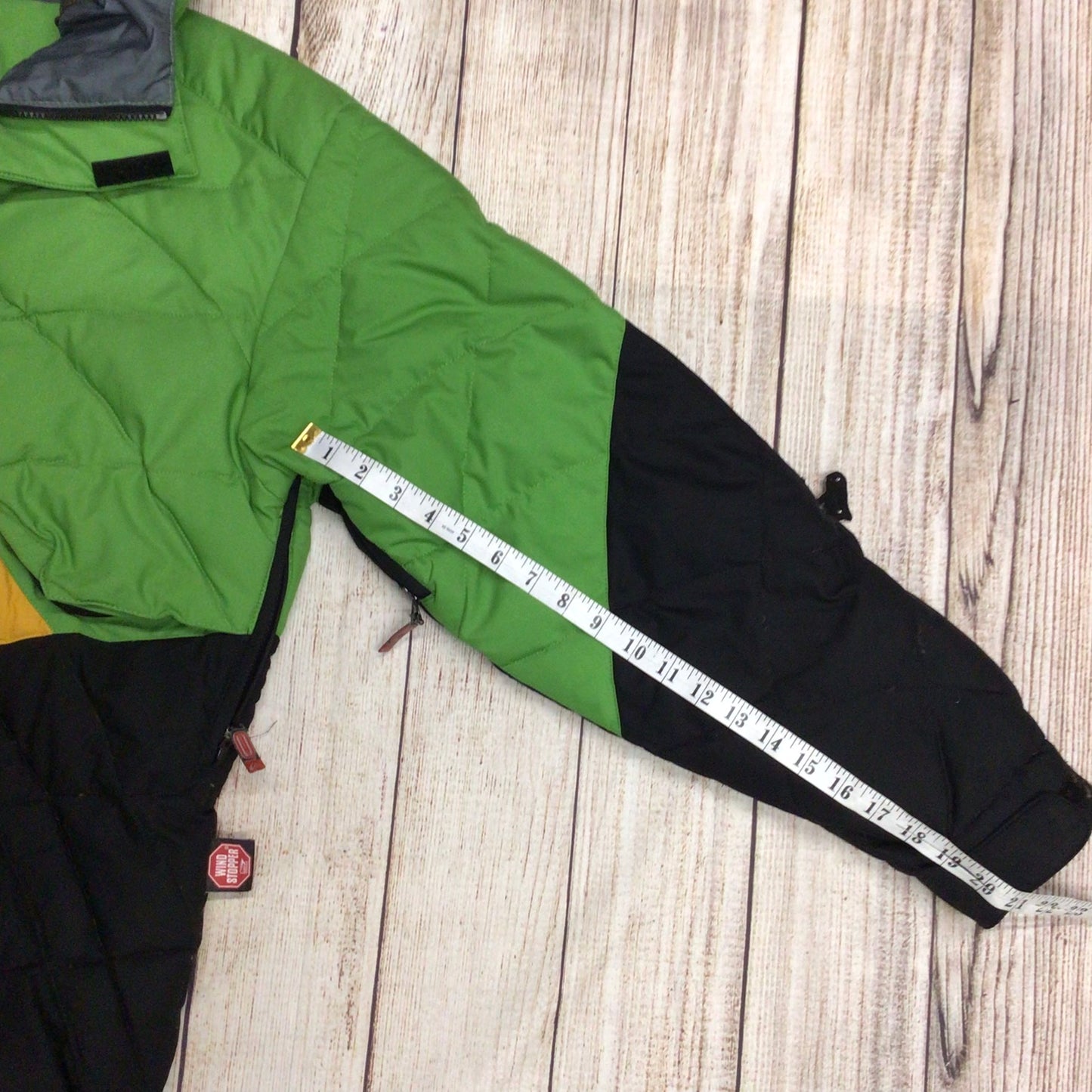 Quiksilver Candide Green, Yellow, Black 80% Down Ski Jacket Size L