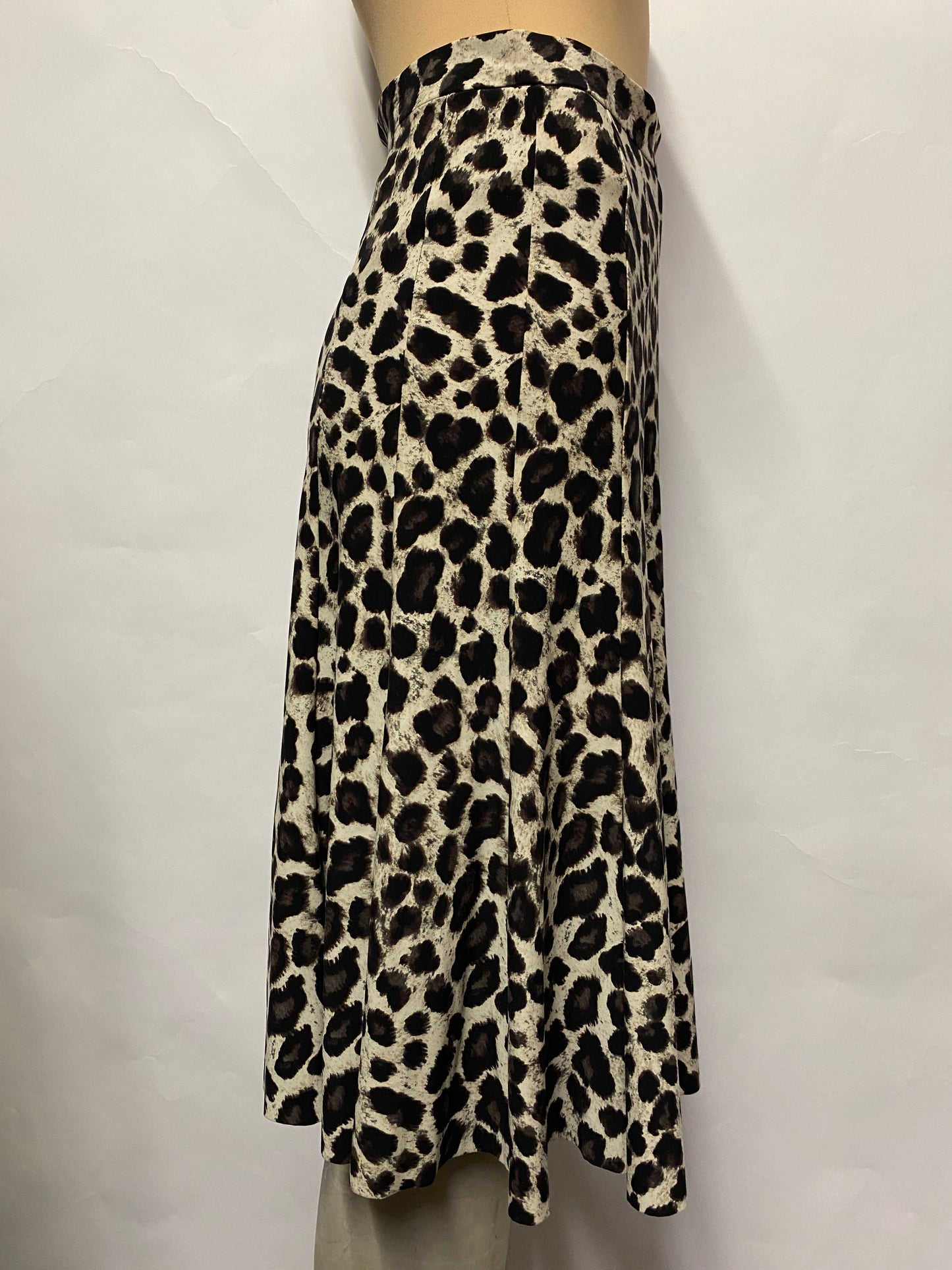 IRIE WASH Cream Leopard Print Midi Skirt Medium