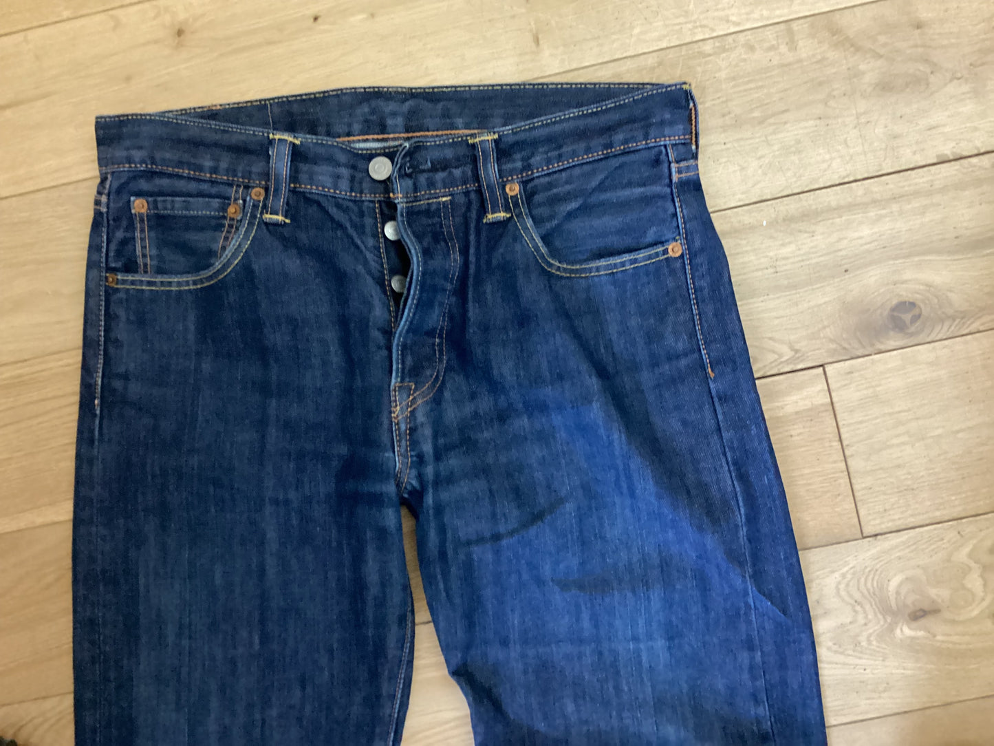 501 Levi Denim Jeans Men’s size 30 inch waist