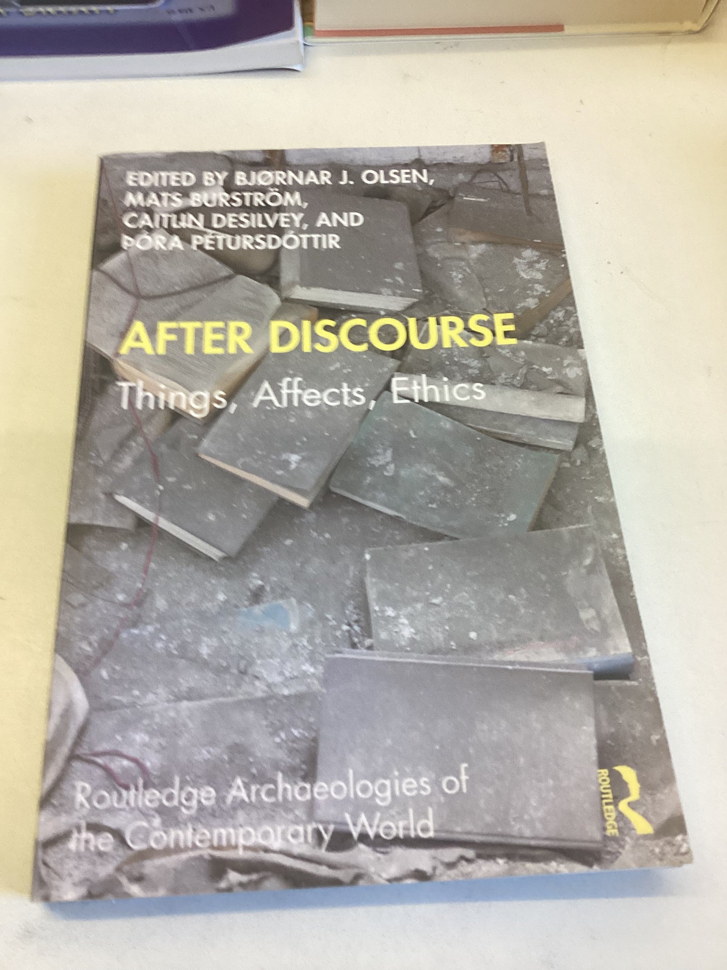 After Discourse Things, Affects, Ethics