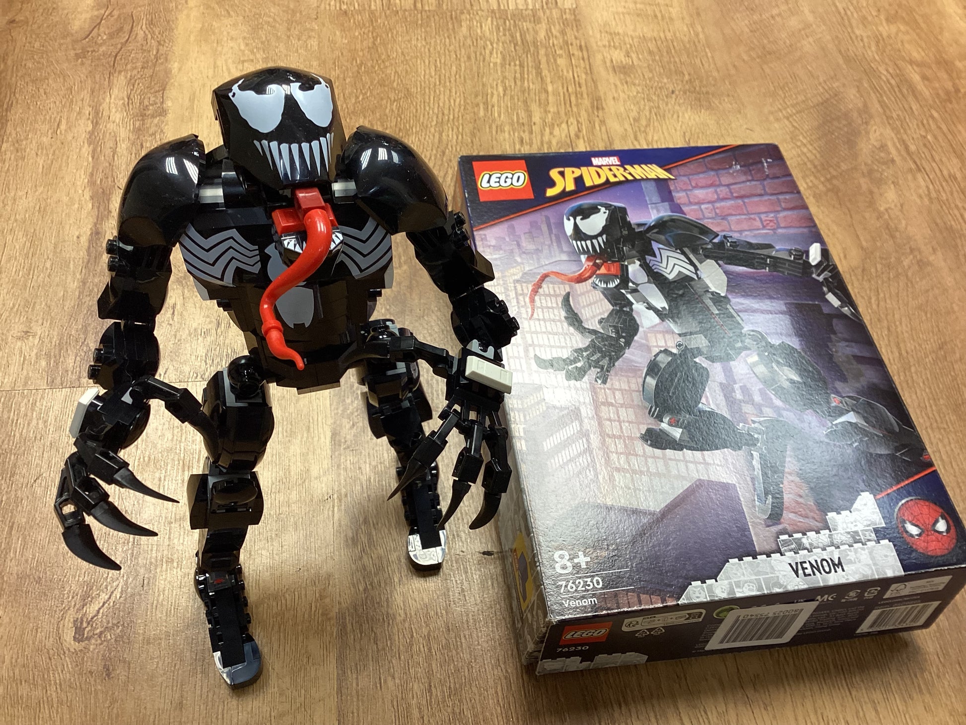 LEGO Venom Figure Set 76230 Instructions