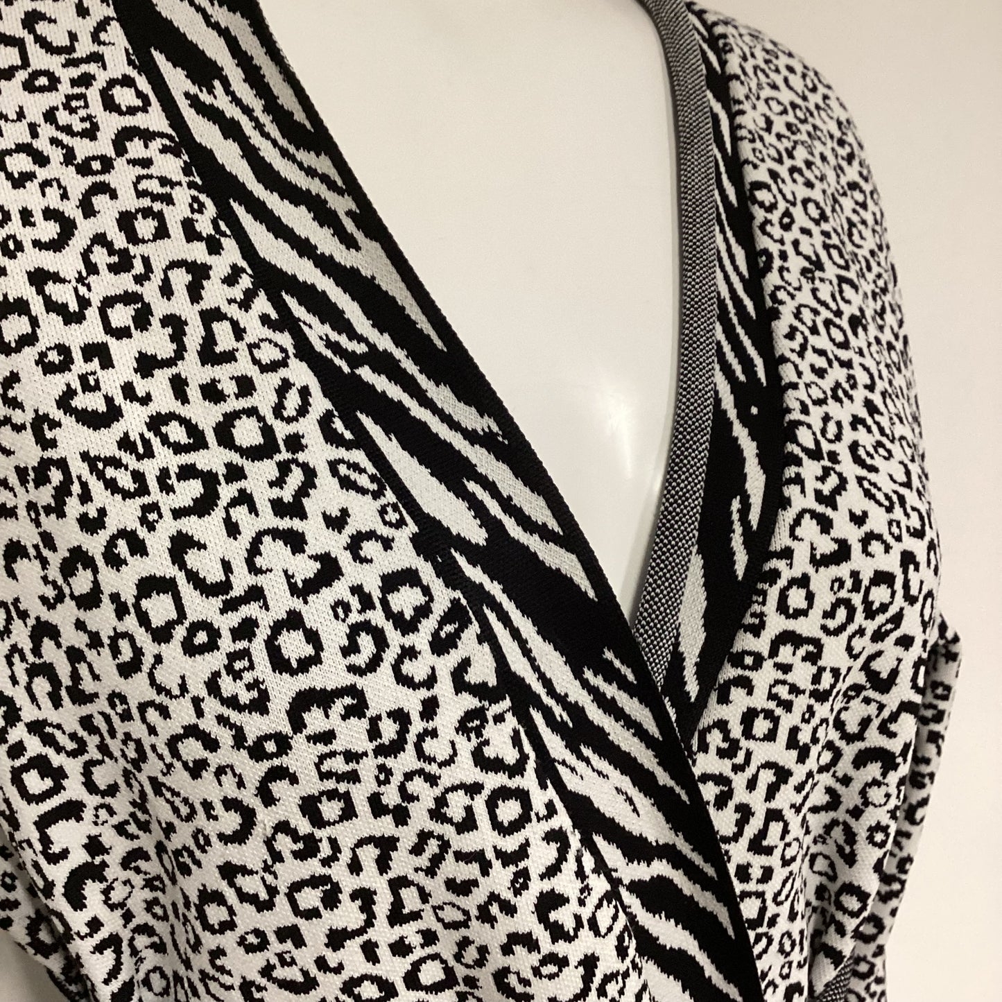 Ted Baker Black & White Leopard Long Cardigan Size 3