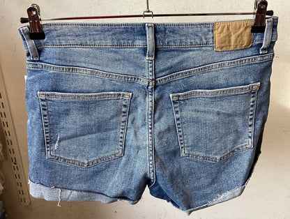 H & M denim shorts size 14 BNWT