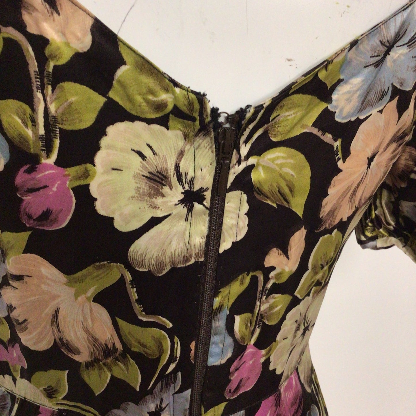 Vintage Brown, Green, Blue, Pink Multi Floral Cold Shoulder Long Dress Size Ch32" (approx.)