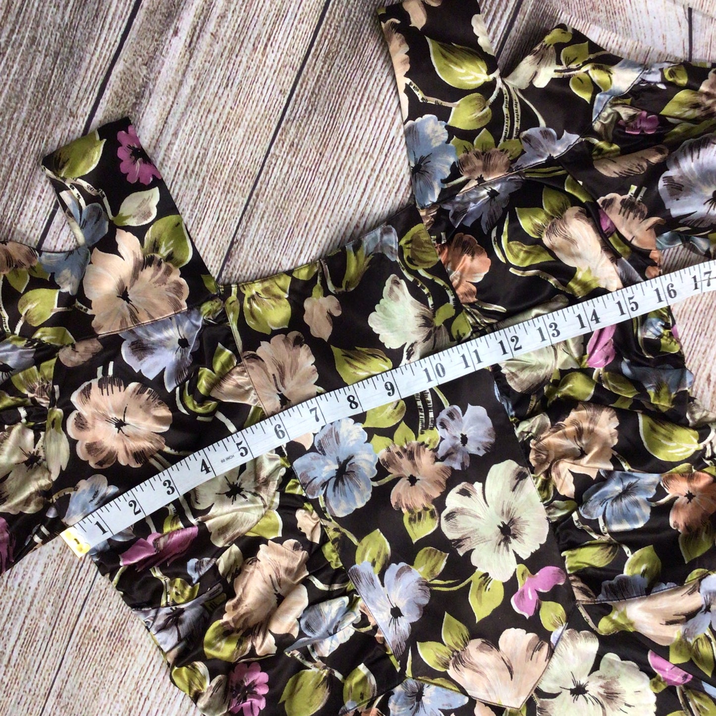 Vintage Brown, Green, Blue, Pink Multi Floral Cold Shoulder Long Dress Size Ch32" (approx.)