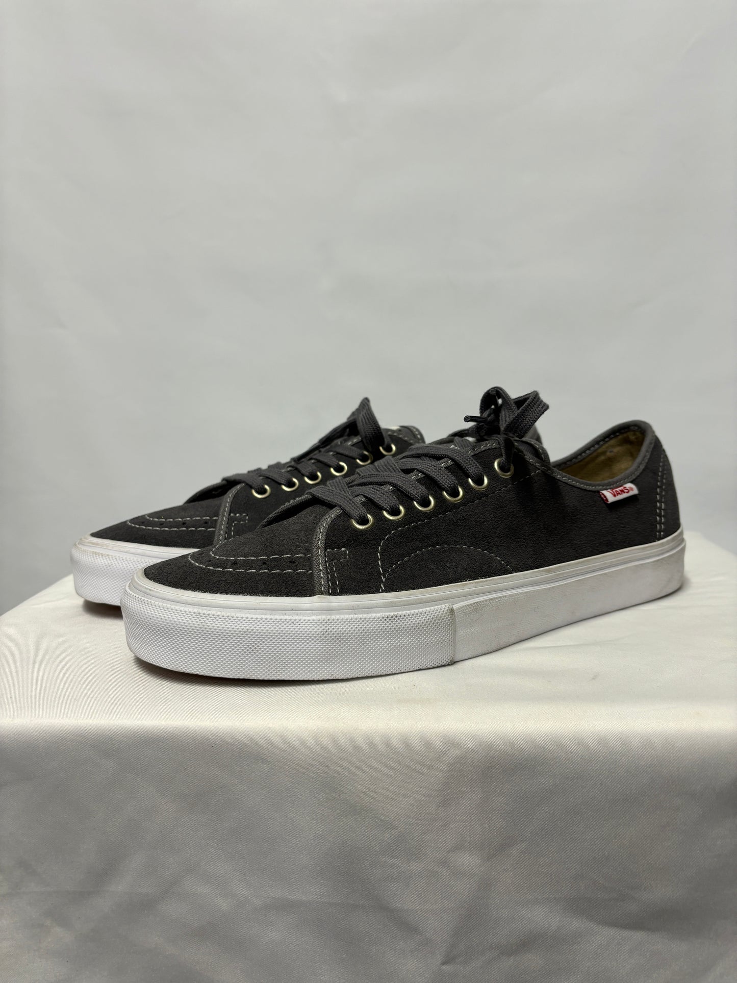 Vans Pro Grey AV Classic Skate Shoe 8