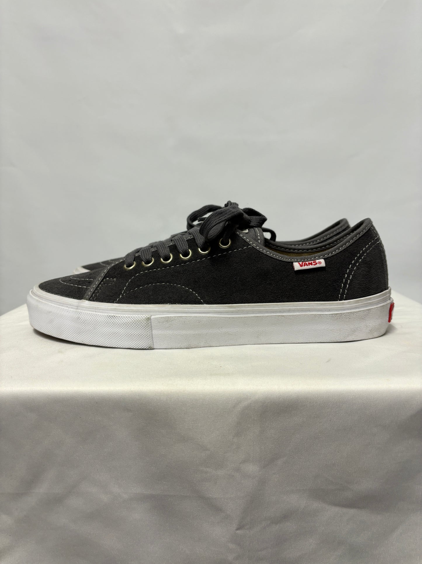 Vans Pro Grey AV Classic Skate Shoe 8