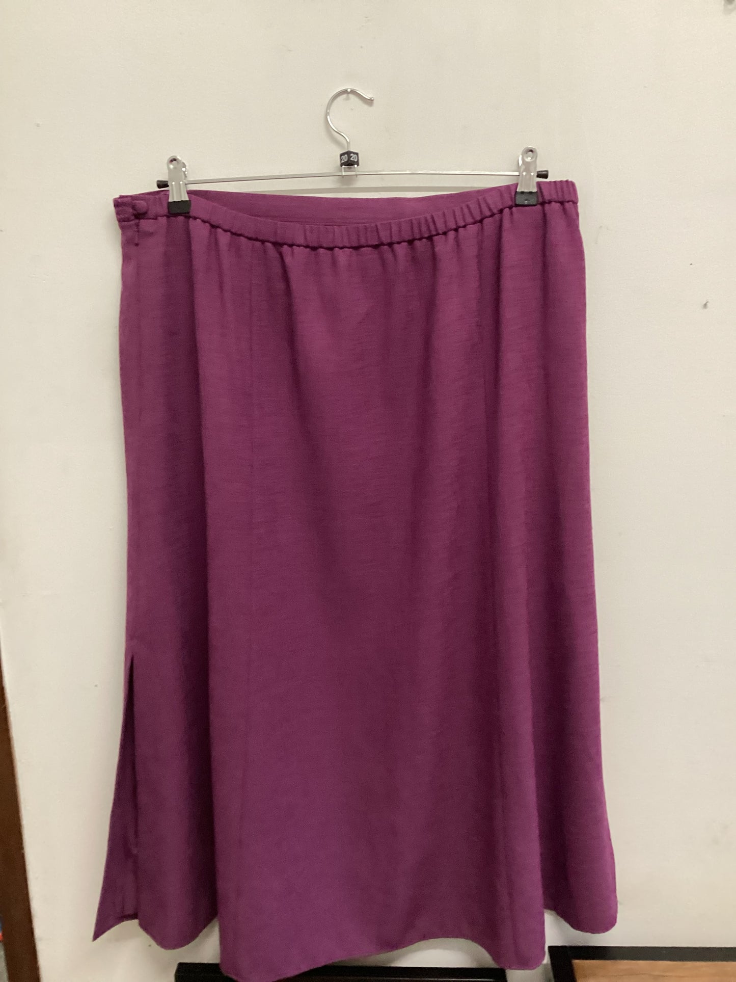 Jacques Vert Purple Two Piece Ladies Suit size 20