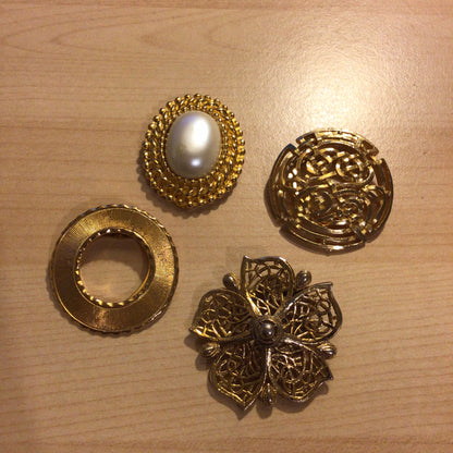 Scarf Clip x4 Gold Toned Job Lot