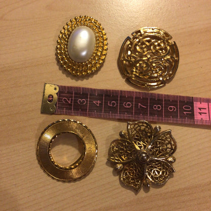 Scarf Clip x4 Gold Toned Job Lot