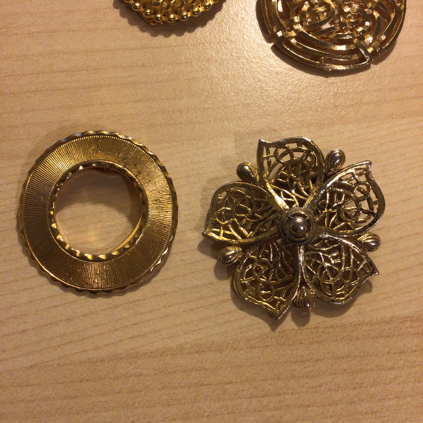 Scarf Clip x4 Gold Toned Job Lot