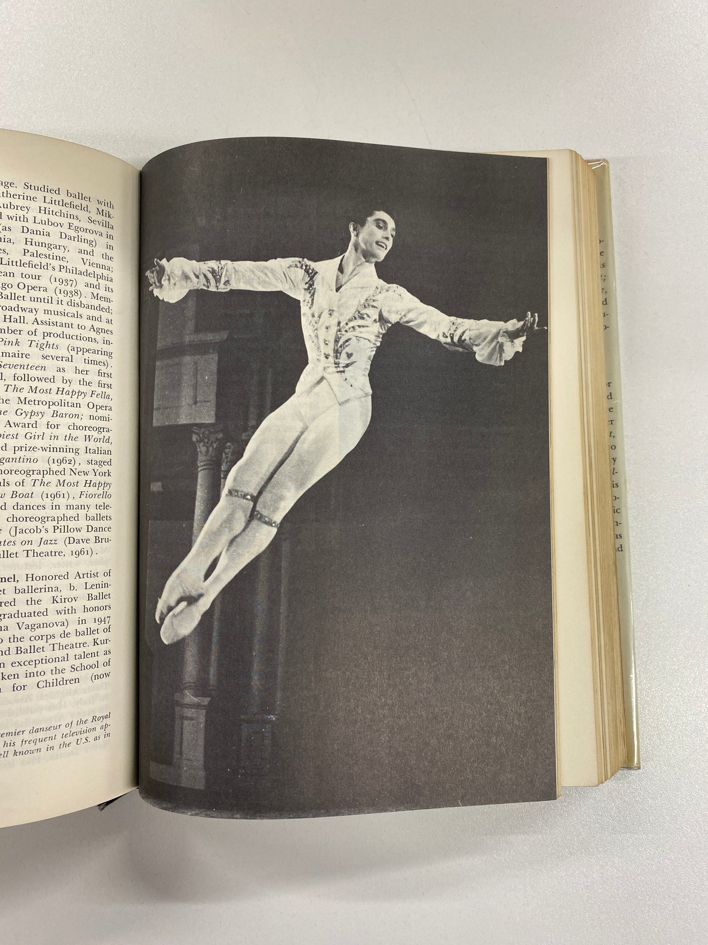 The Dance Encyclopedia, Anatole Chujoy & P.W. Manchester, Simon & Schuster, 1967