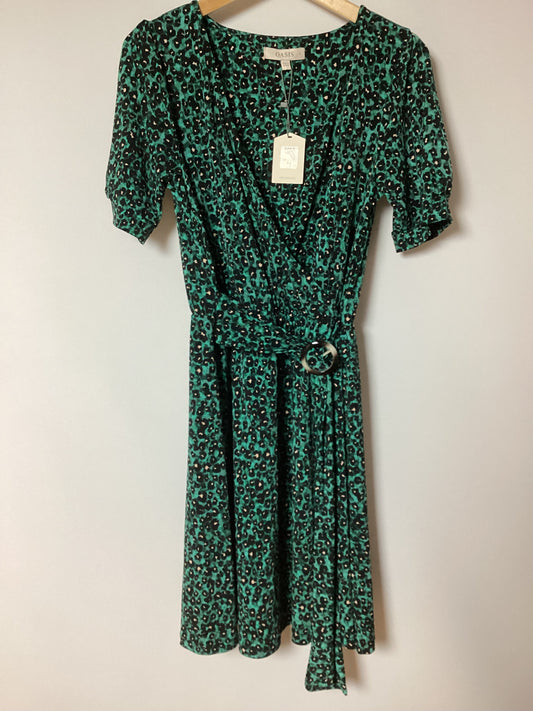 BNWT Oasis Green Leopard Print Dress Size S