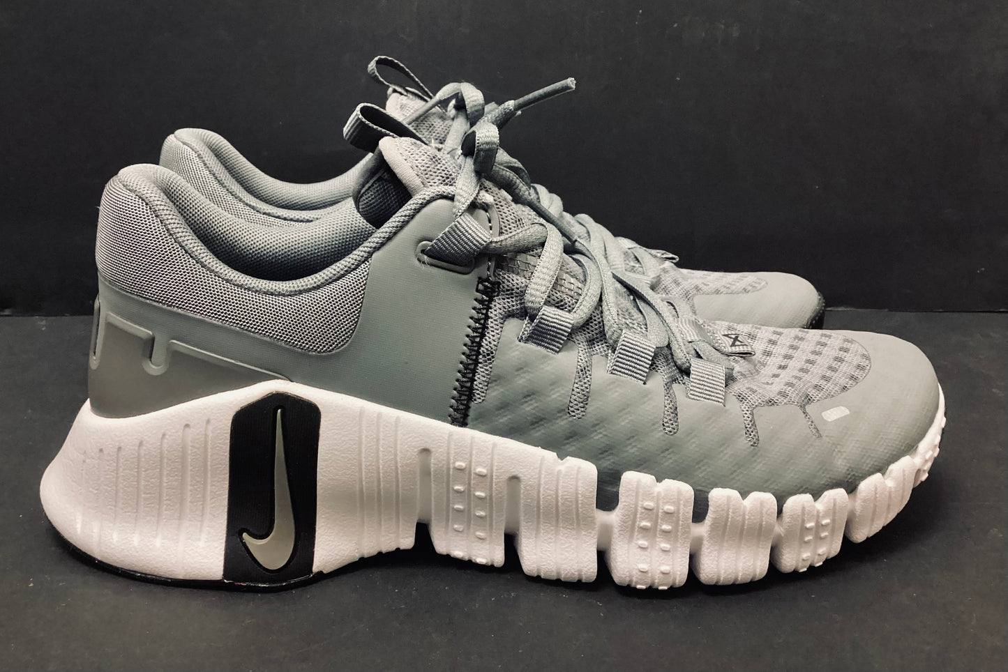 Nike Metcon Free Grey Trainers size 6