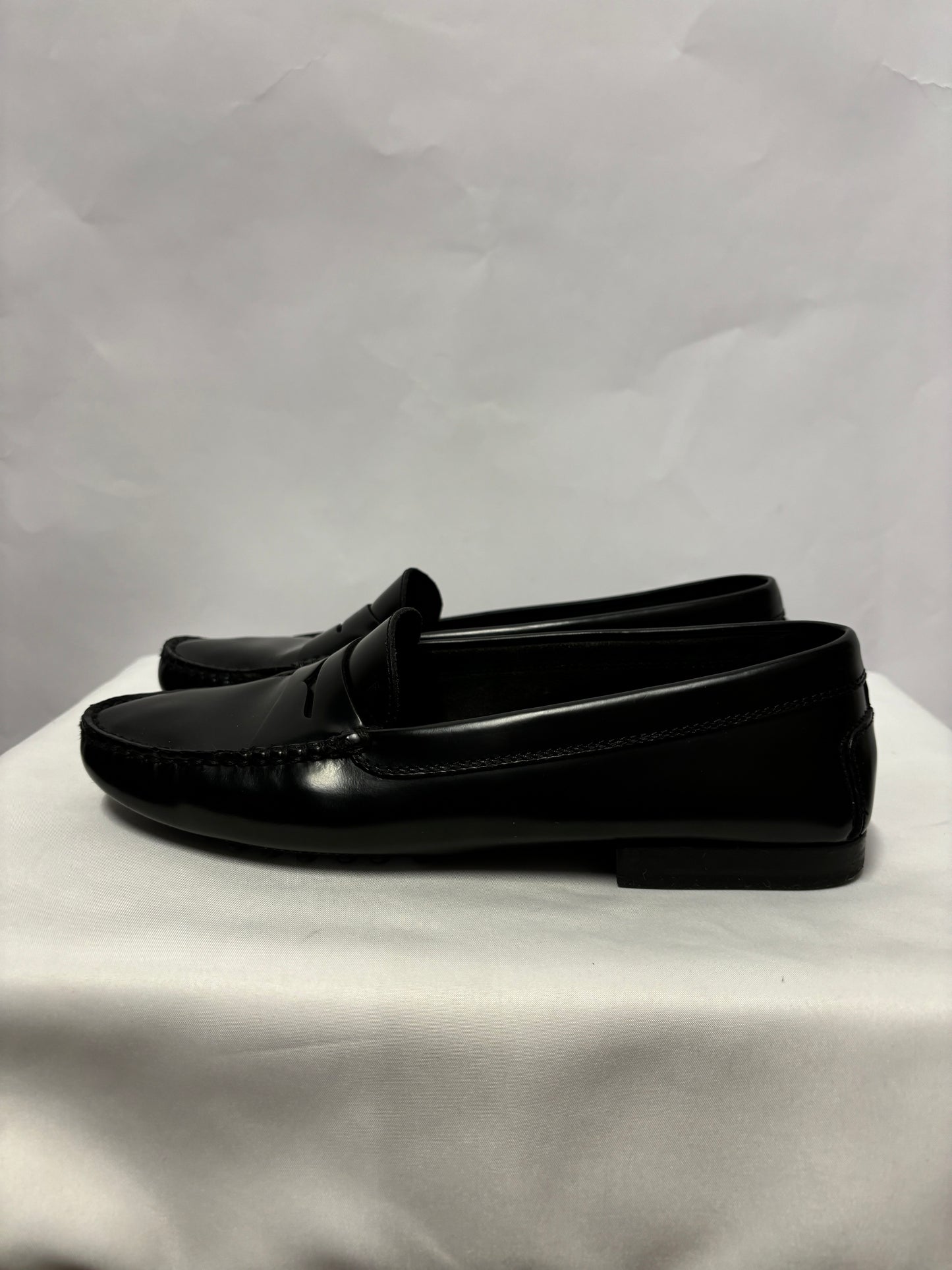 Tod's Black Leather Slip On Driving Shoes in Box 6/39