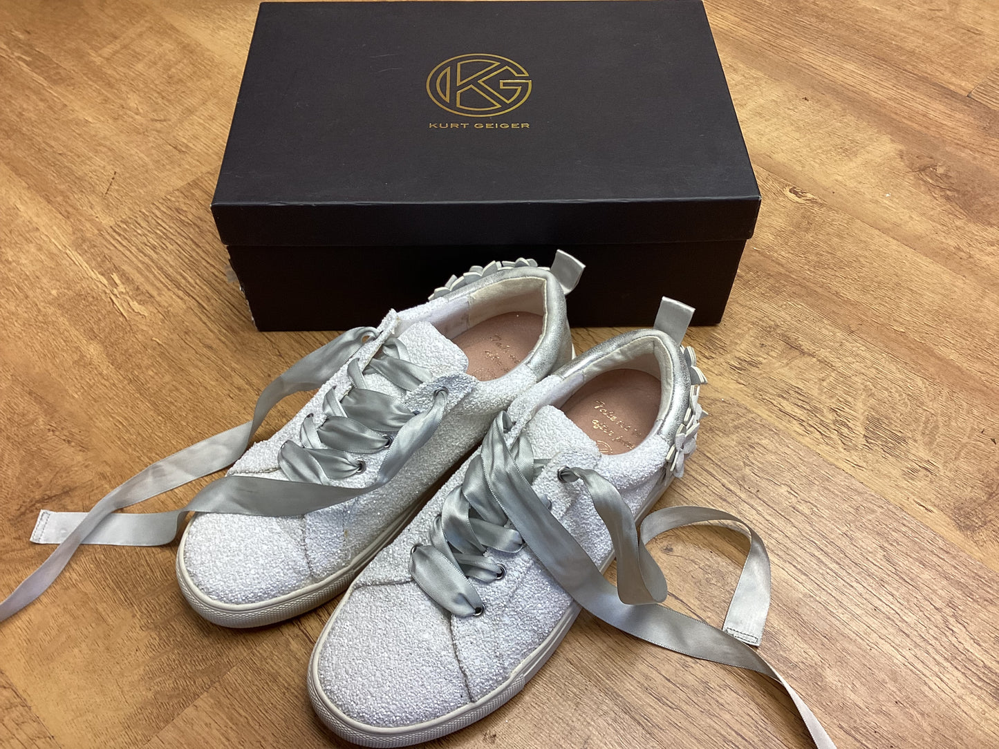 KG Kurt Geiger London White Glitter Sneakers Size UK 4