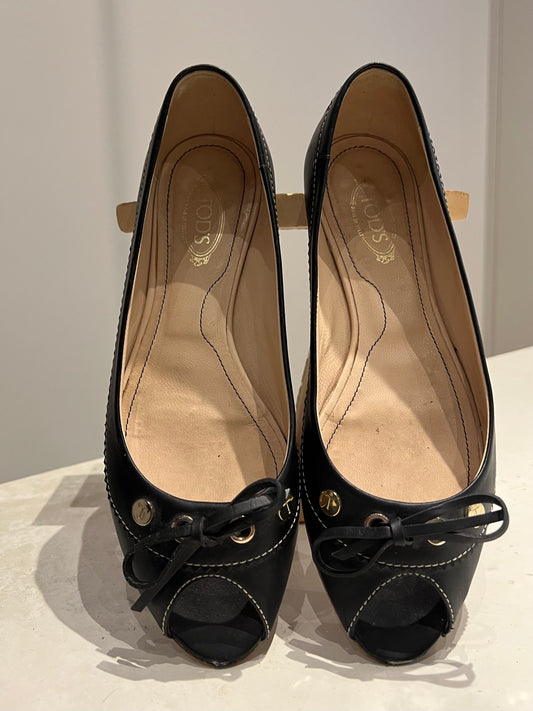 TOD'S Black Peep-Toe Flats Size 4