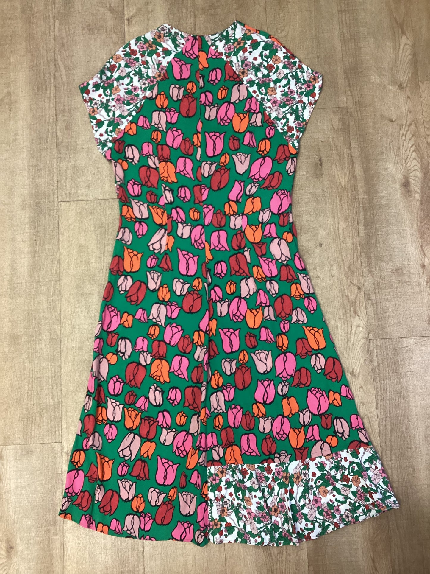 Finery Green Floral Maxi Summer Dress with Button Detail Size M/L