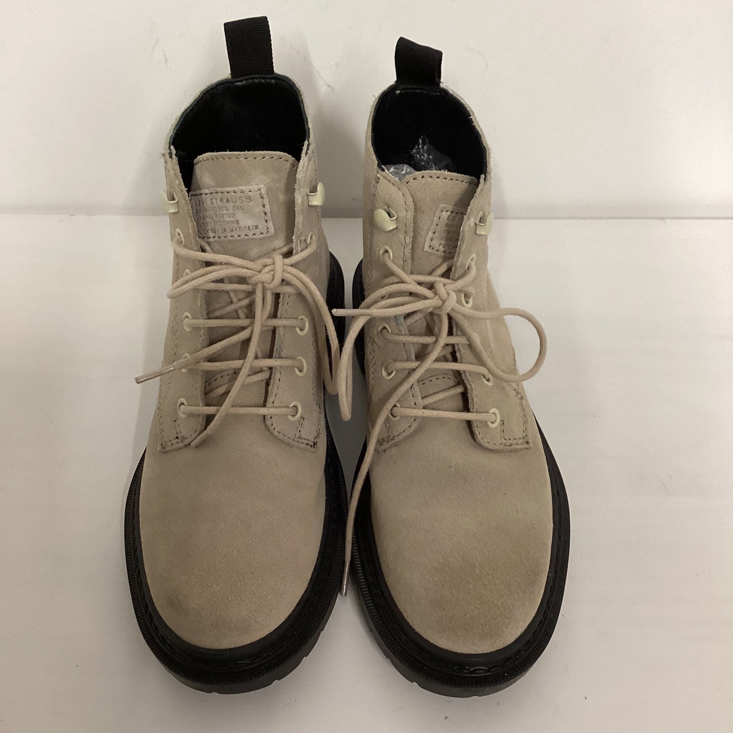 Levi’s Grey Beige Nubuck Ankle Boots Size 4