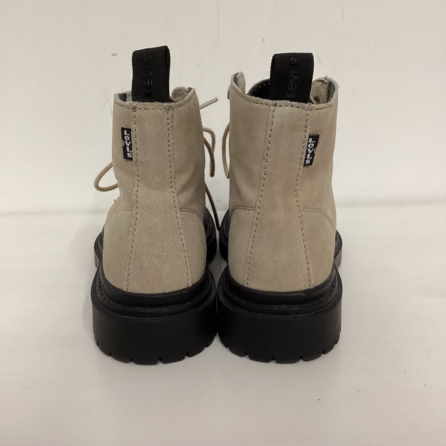 Levi’s Grey Beige Nubuck Ankle Boots Size 4