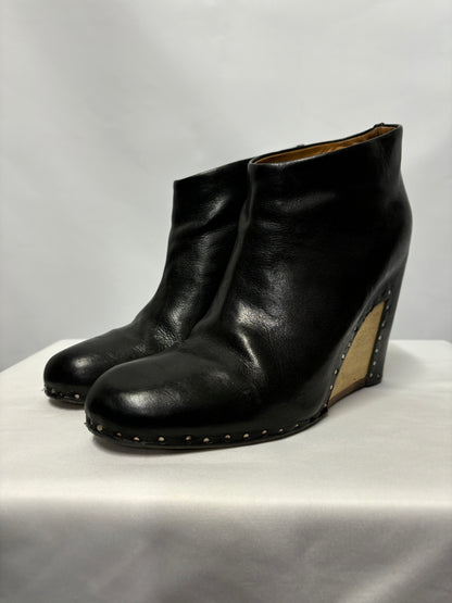 Maison Martin Margiela Black Leather and wood Wedge Heel Boots 4.5