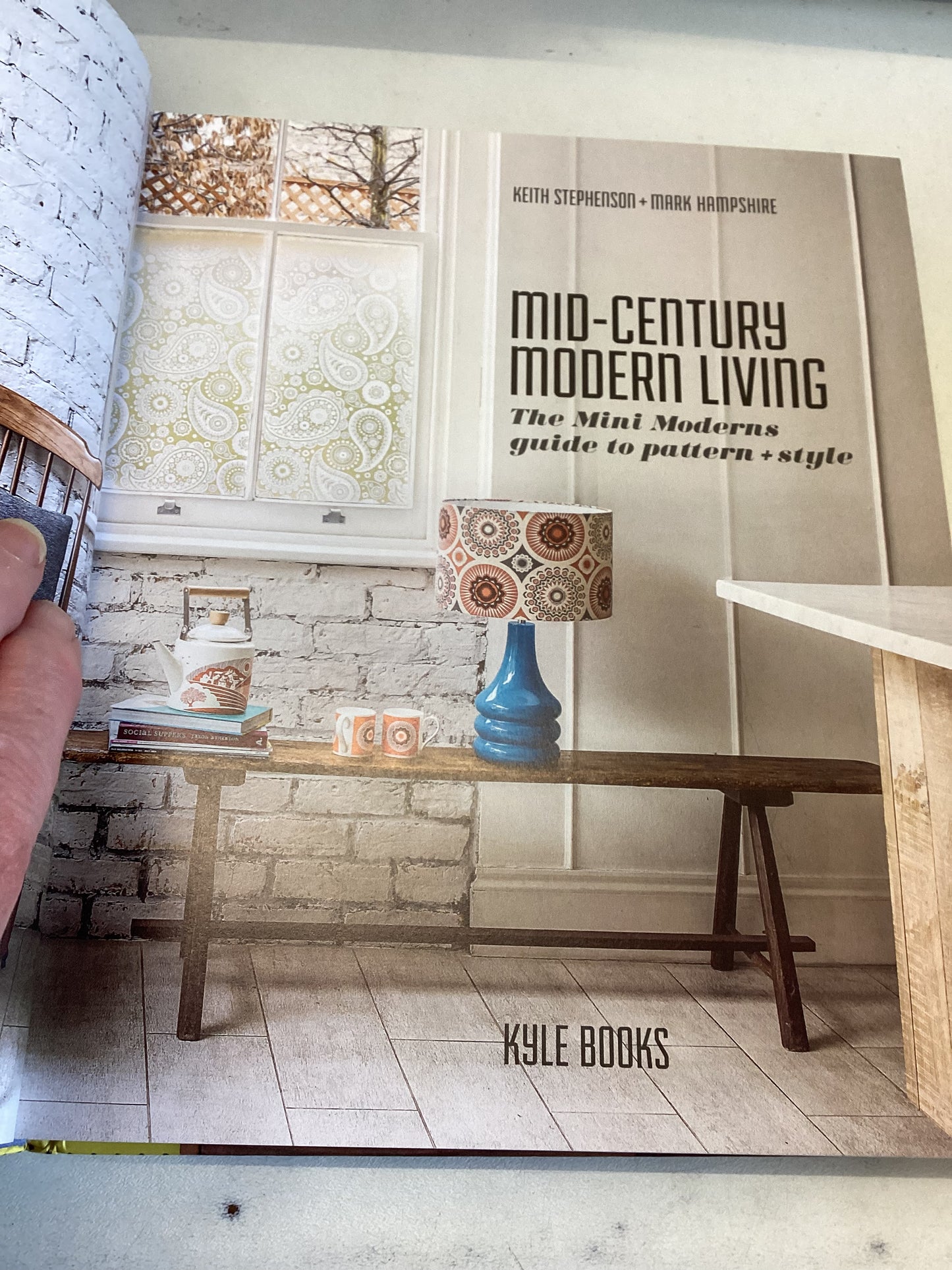 Mid Century Modern Living The Mini Moderns Guide To Pattern and Style Keith Stephenson and Mark Hampshire