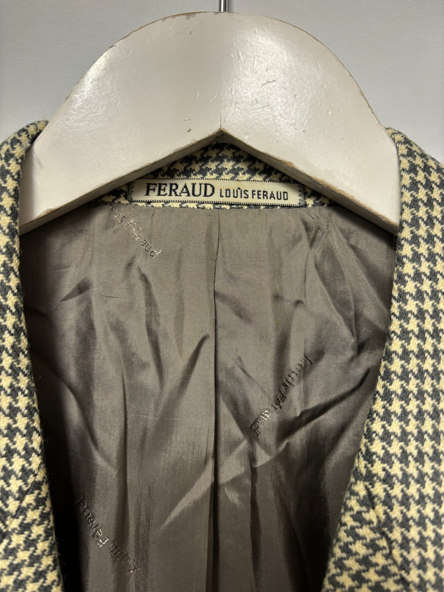 Louis Feraud Grey and White Double Breasted Houndstooth Wool Jacket 41R