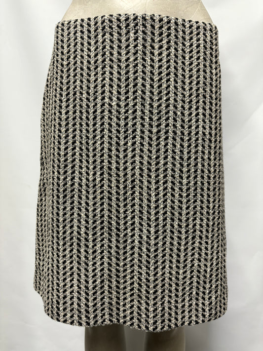 Hugo Boss Black and White Cotton, Wool Blend A-line Skirt 6