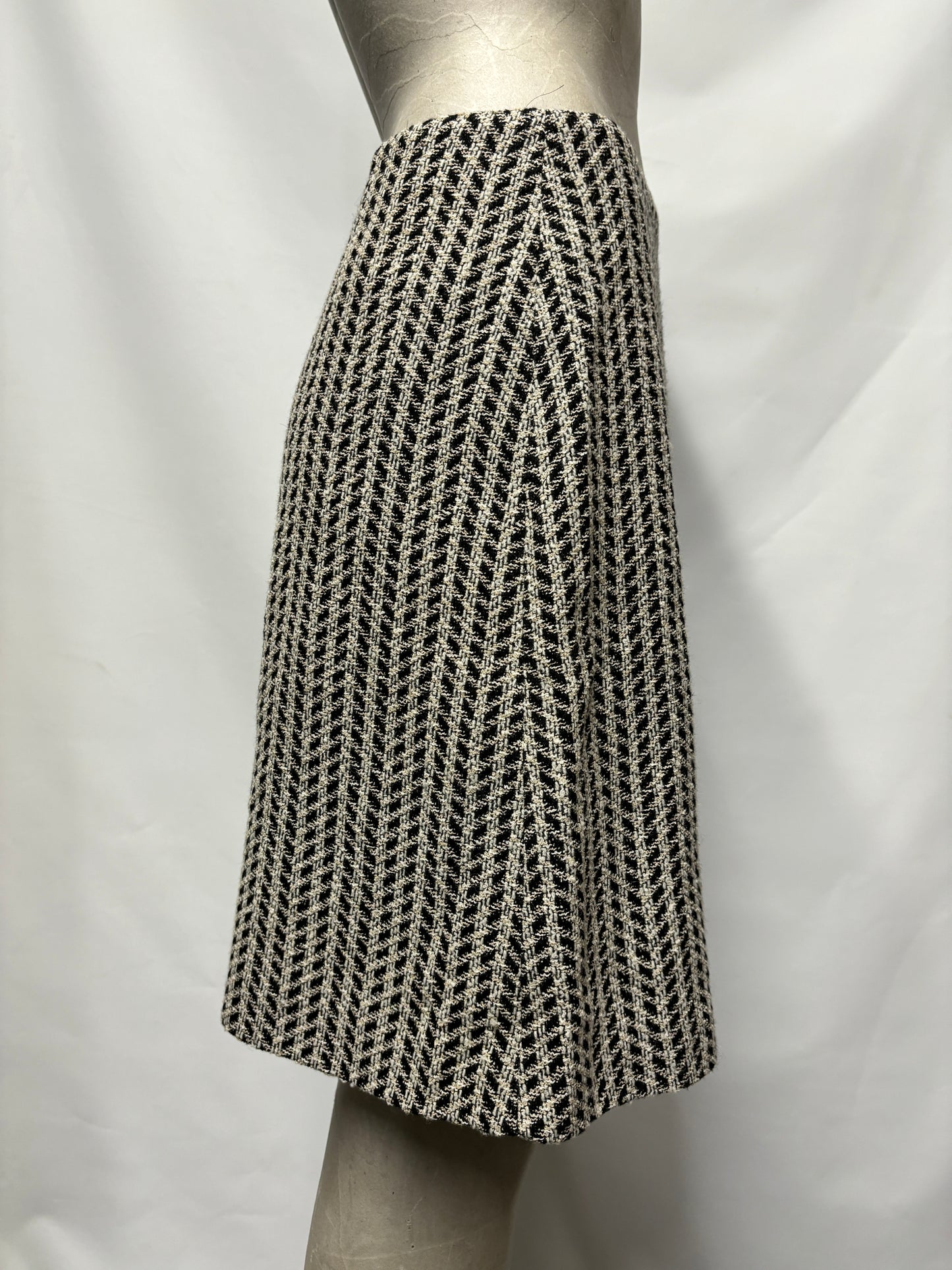 Hugo Boss Black and White Cotton, Wool Blend A-line Skirt 6