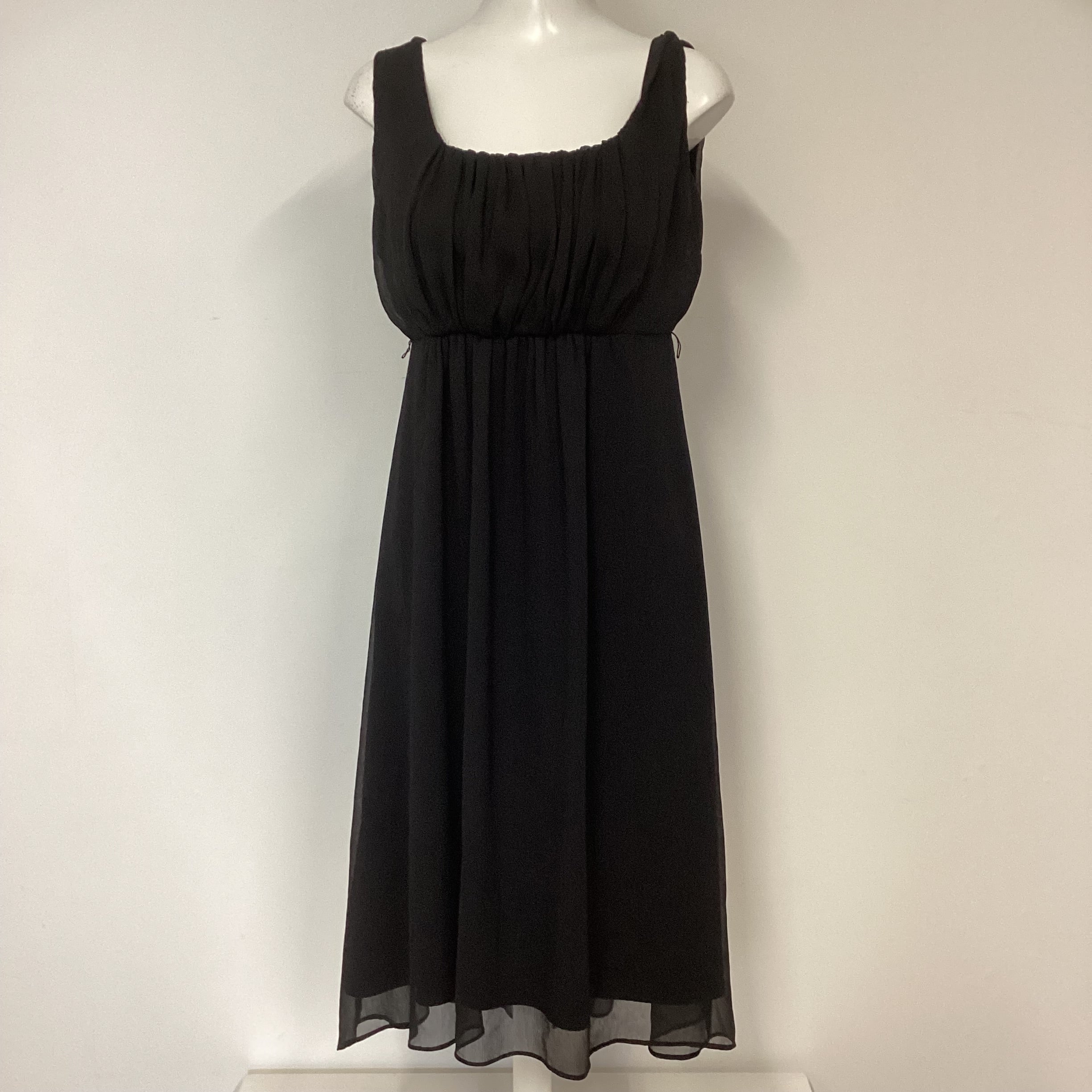 Vera wang little black dress sales