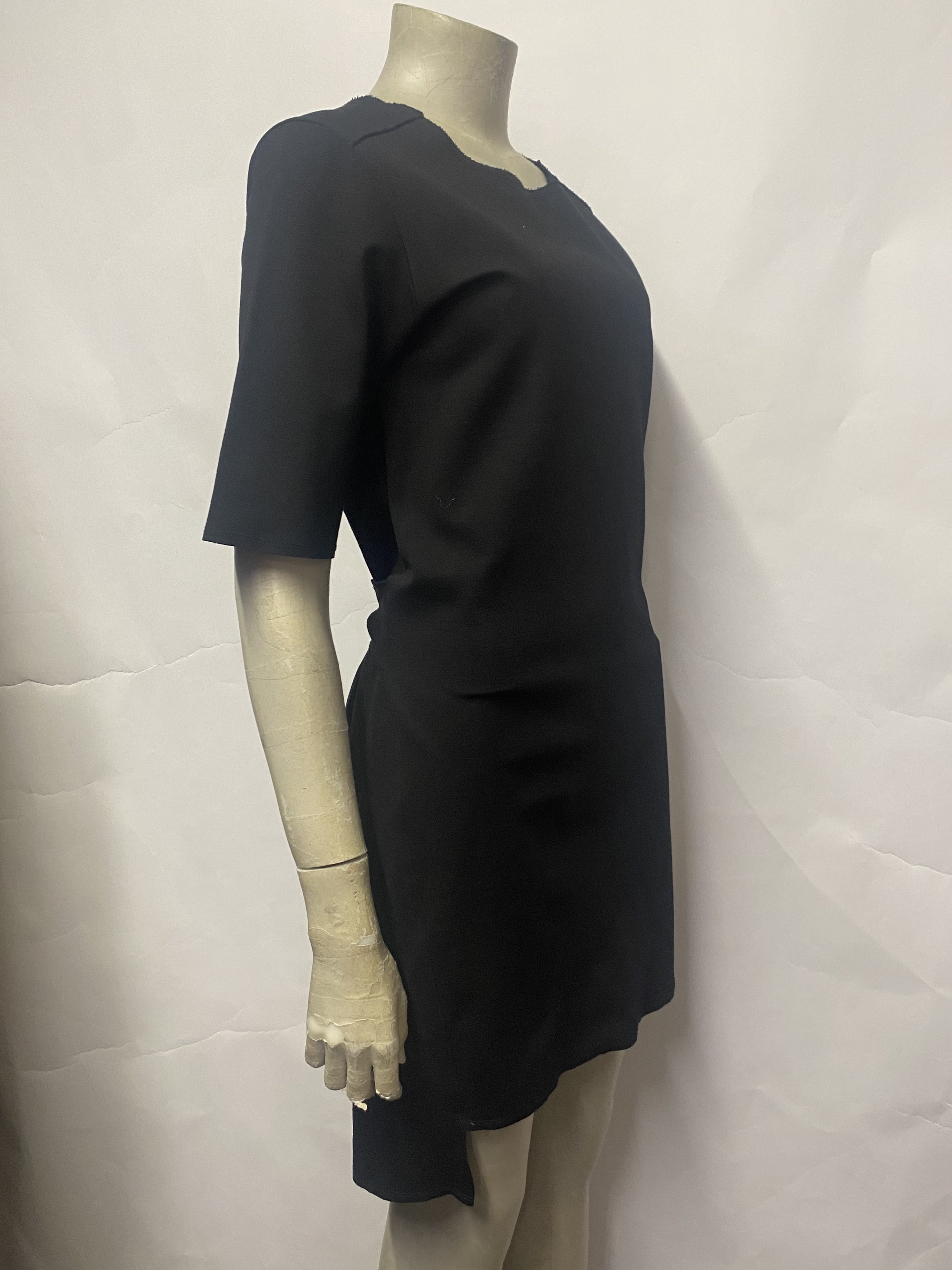 Black t shirt shift dress hotsell