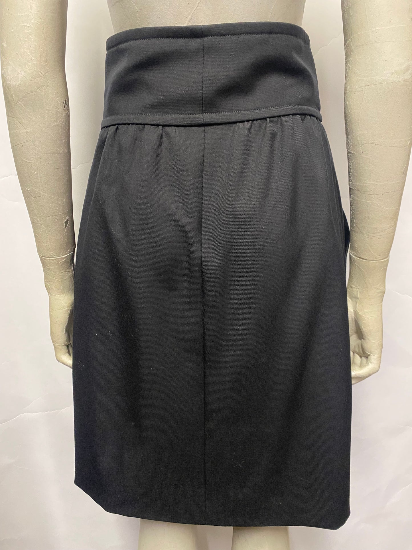 Chloe Black Wool Skirt with Silk Lining 36/8