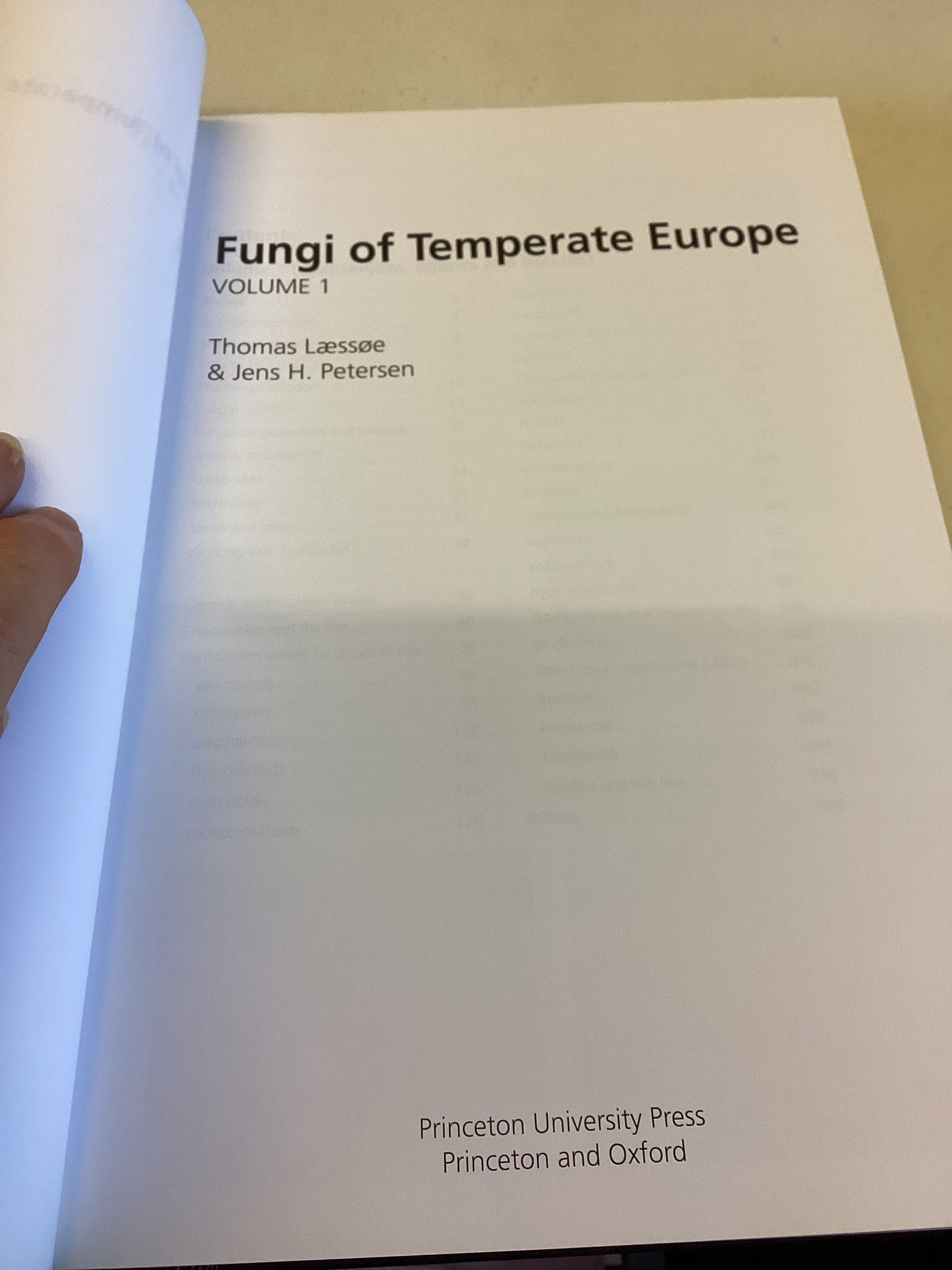 Fungi Of Temperate Europe Volume 1 and 2 Thomas Laessoe Jens H Peterson