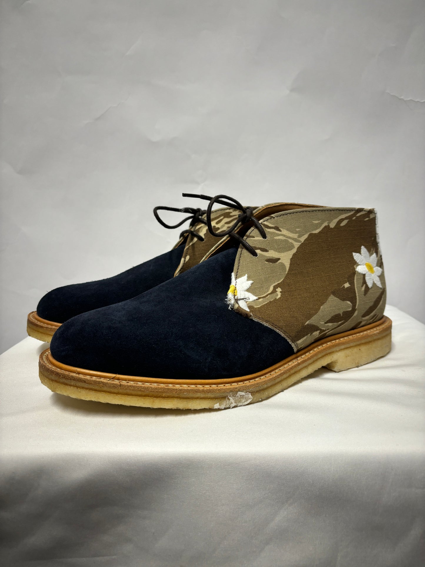 Mark Mcnairy New Amsterdam Suede and Camo Daisy Desert Boots 7