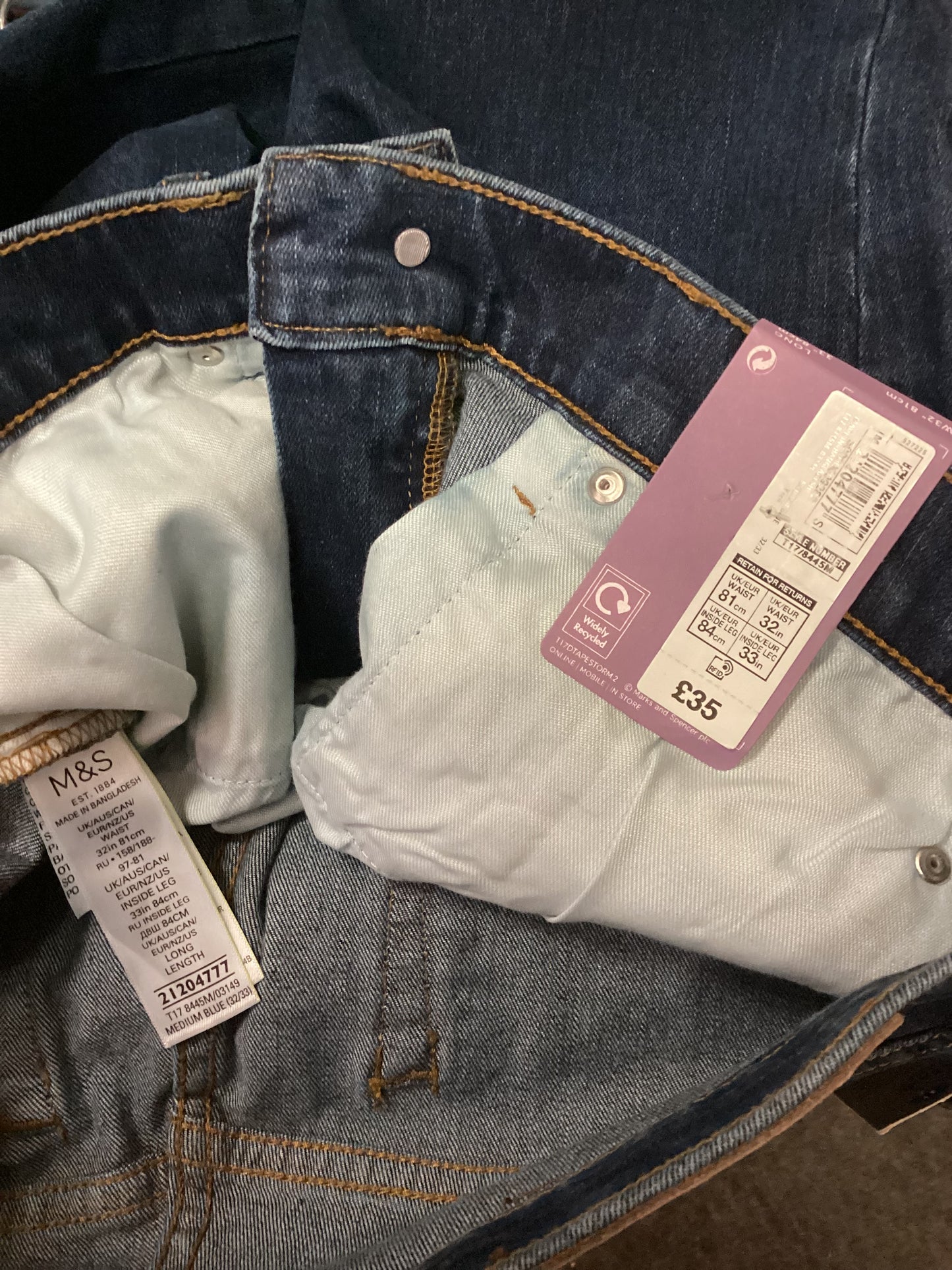 BNWT M&S Tapered Fit Stormwear Blue Jeans W32 L33