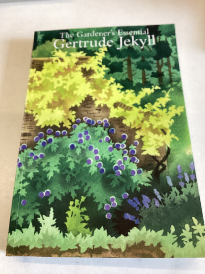 The Gardeners Essential Gertrude Jekyll