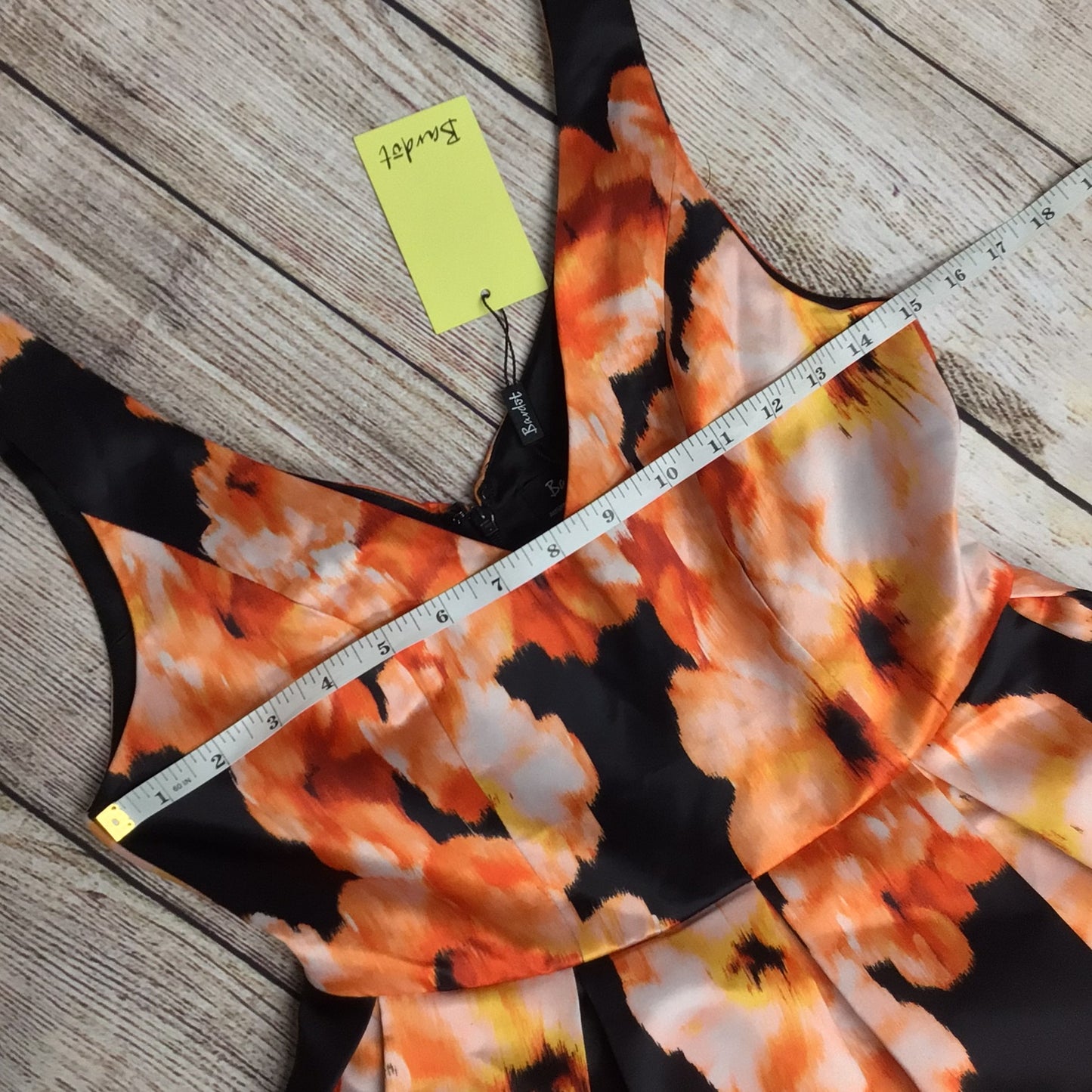 BNWT Bardōt Orange Floral V Neck Skater Dress Size 8