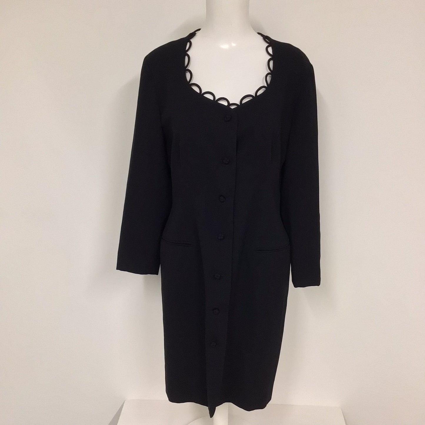 Jones New York Black Button Up Dress w/Scallop Neckline Size 12