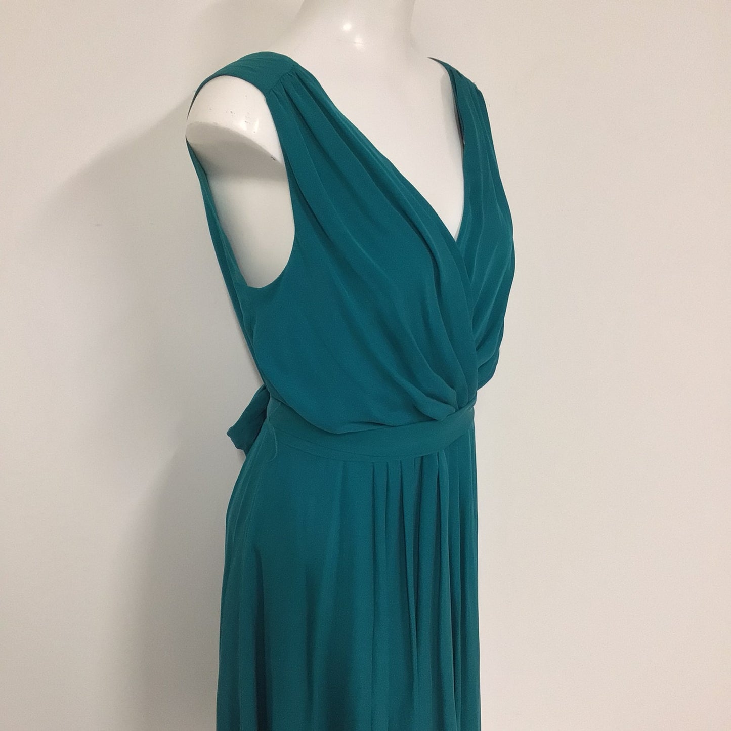 BNWT Jaeger Teal Green V Neck Dress w/Tie Waist 100% Silk Size 14