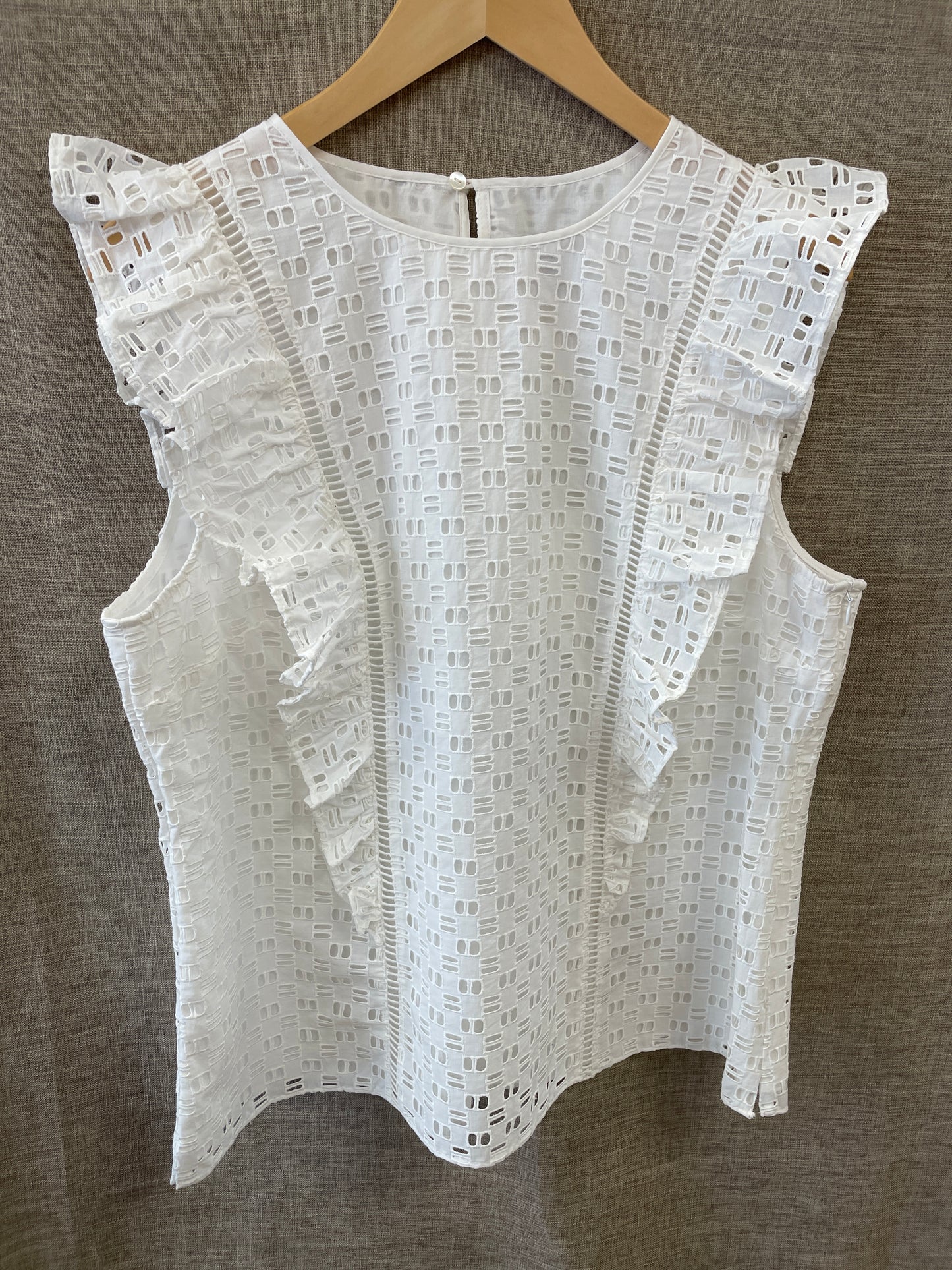 Jigsaw New with Tags White Ruffle Broderie Sleeveless Top UK 16