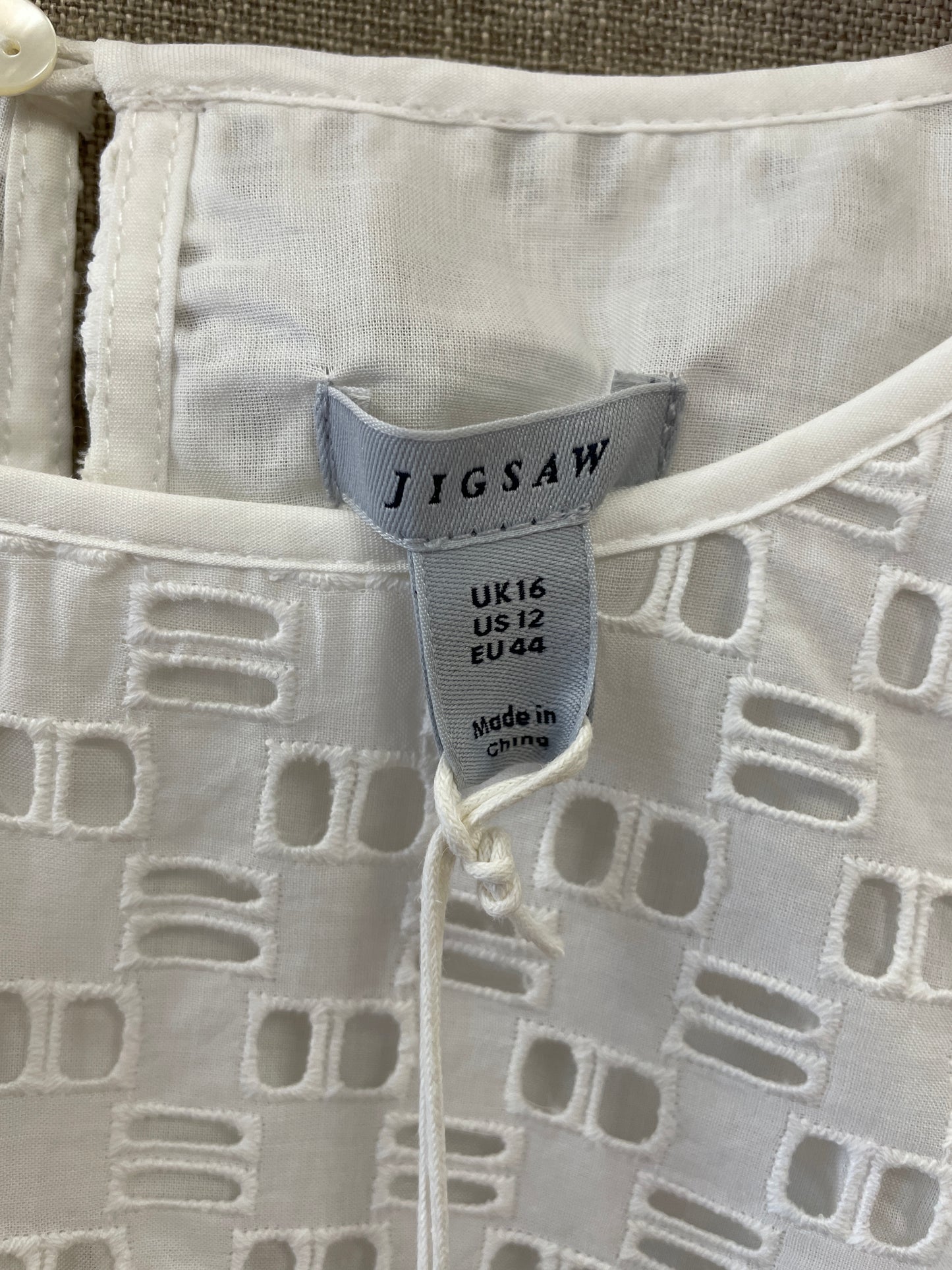 Jigsaw New with Tags White Ruffle Broderie Sleeveless Top UK 16