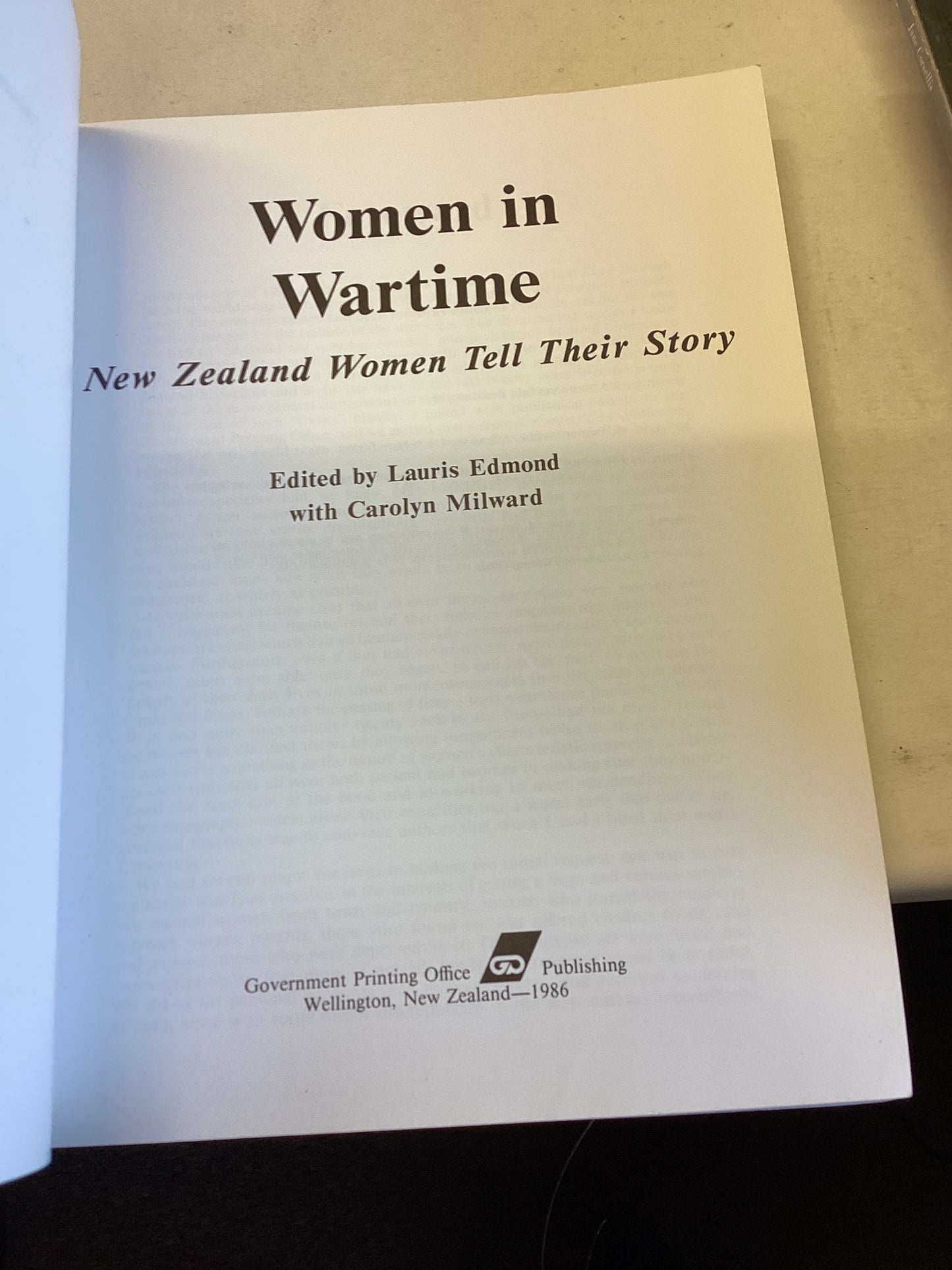 Women In Wartime New Zealand Women Tell Their Story Edited By Lauris Edmond