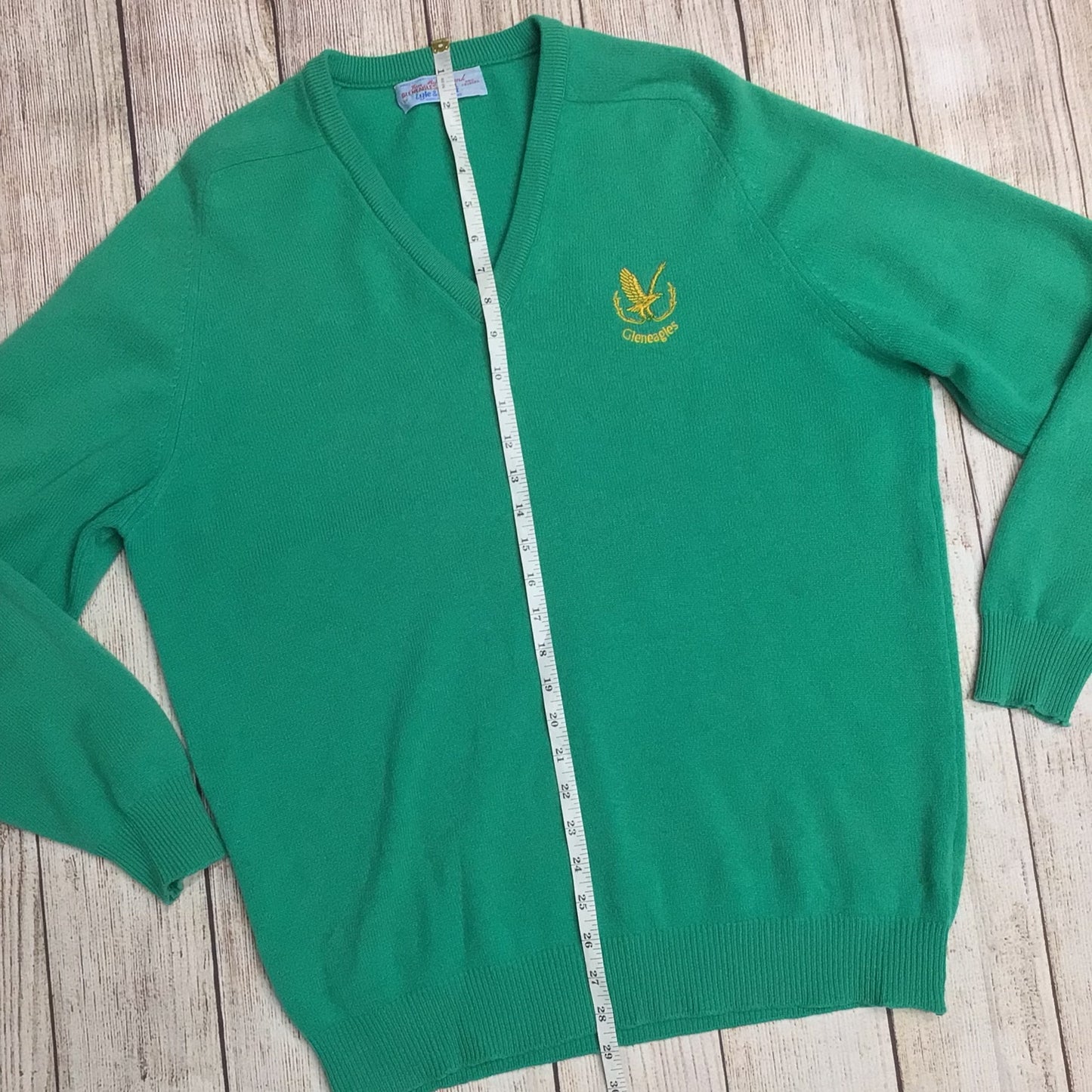 Lyle & Scott Gleneagles Green 100% Wool V Neck Jumper Size Ch 46" (approx.)